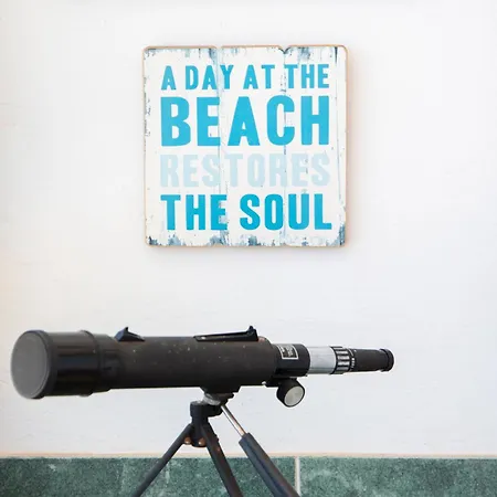 Seaside Paradise - Walk In, 5 Meters To The Ocean Apartment