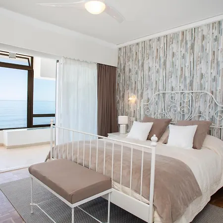 Seaside Paradise - Walk In, 5 Meters To The Ocean Benalmadena