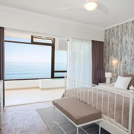 Apartment Seaside Paradise - Walk In, 5 Meters To The Ocean